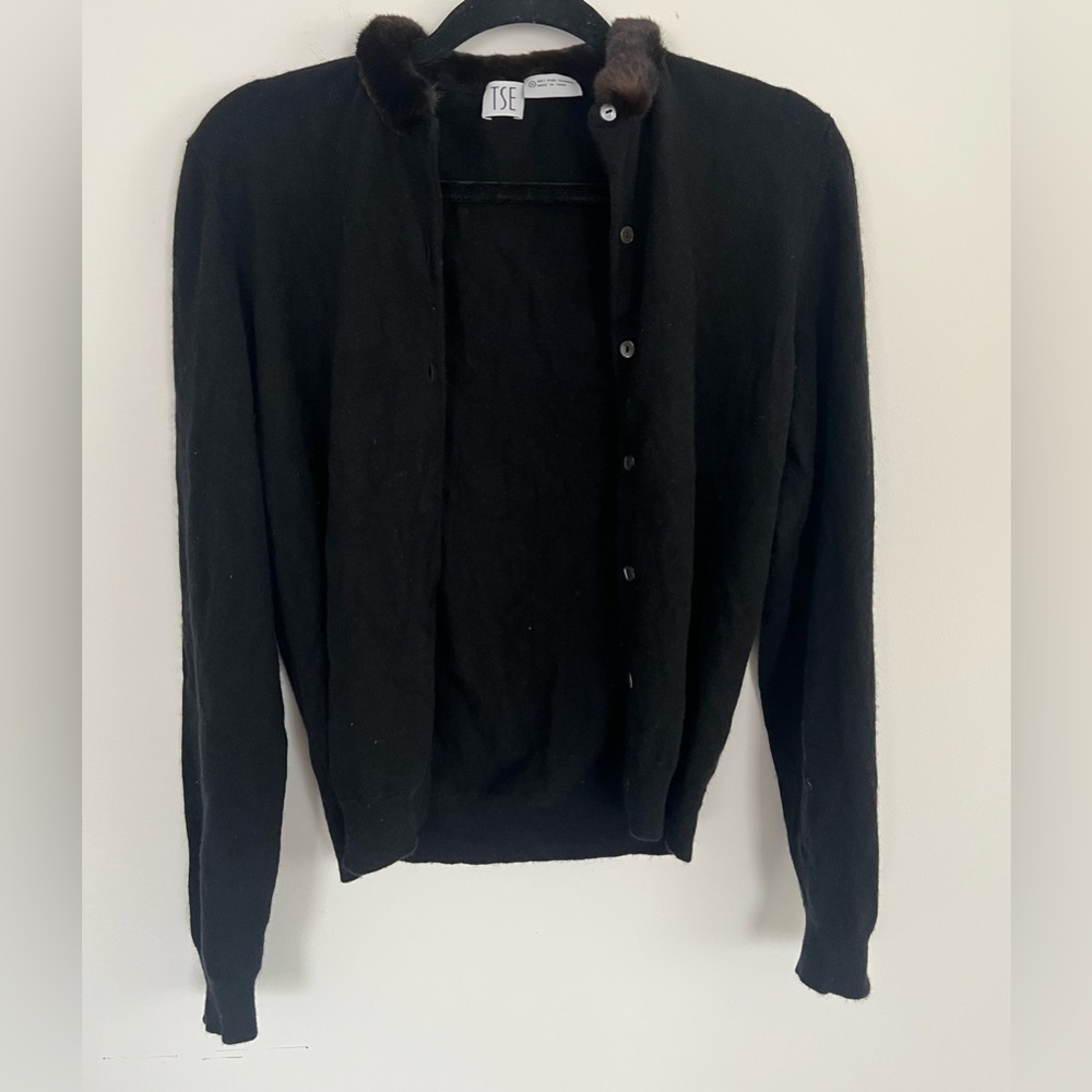 TSE 100% Cashmere cardigan with Mino fur